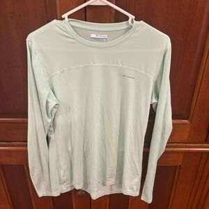 Columbia Long sleeve tee
